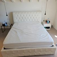 Letto matrimoniale con contenitore + materasso 160