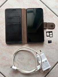 Samsung Galaxy A40 (con accessori)