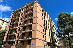 Appartamento di 100 m² con 3 locali a Milano