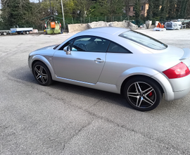 Audi tt mk1
