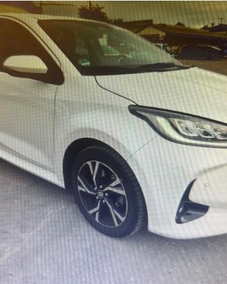 Toyota Yaris 1.5 Hybrid 5 porte Active
