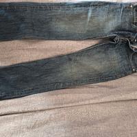 pantaloni jeans Levi's Strauss ottimi 