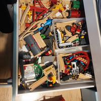 Linea treni di legno