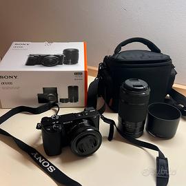 Sony a6100+ 2 obiettivi- solo 1900 scatti!