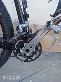 Bicicletta mtb26 giant in carbonio 