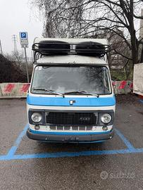Camper D epoca Fiat 238 del 1981