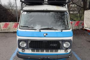 Camper D epoca Fiat 238 del 1981
