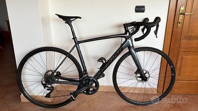 Bici da corsa Merida Scultura  6000