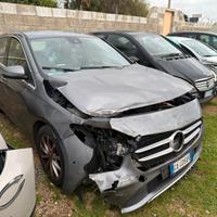 Mercedes-benz B 180 - 2019