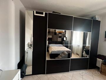 Armadio IKEA 320x235x60 cm - Specchi e luci LED