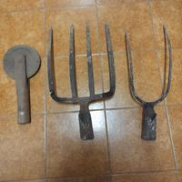 forche vecchie + rotella in legno vintage