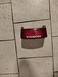 faro post. moto Honda vf400f