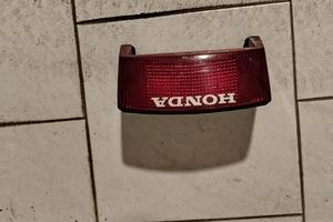 faro post. moto Honda vf400f