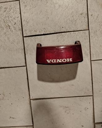 faro post. moto Honda vf400f