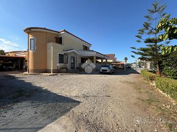 VILLA SINGOLA A CROTONE
