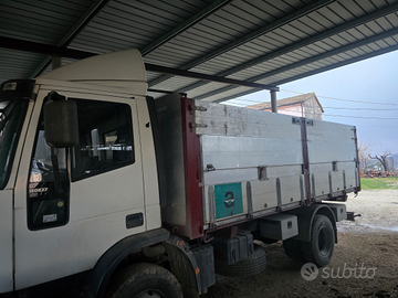 Camion eurocargo 150/27