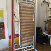 Letto a 1 piazza e materassi