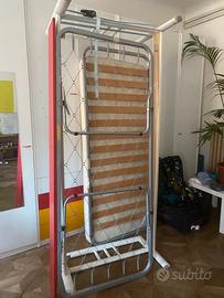 Letto a 1 piazza e materassi