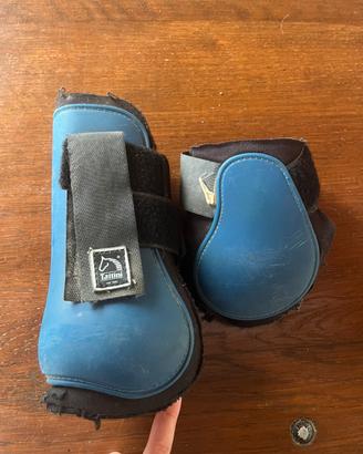 Stinchiere e paranocche Tattini