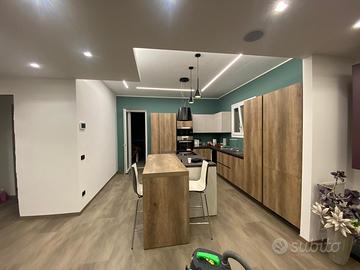 Latina - elegante appartamento duplex