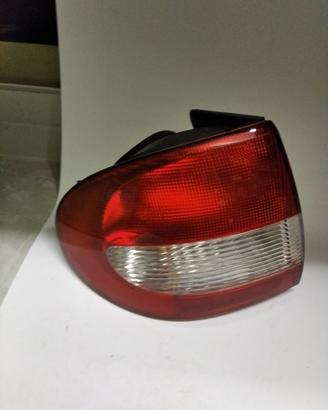FARO FANALE POST SX VALEO 087463 RENAULT MEGANE 99