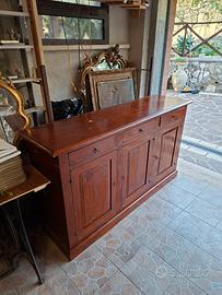 Mobile basso da sala in legno massello arte povera