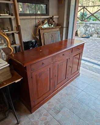 Mobile basso da sala in legno massello arte povera