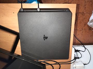 PlayStation 4 nuova