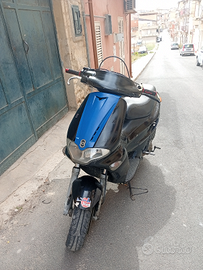 Runner 180 2t (a libretto 125)