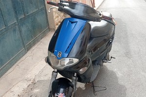 Runner 180 2t (a libretto 125)