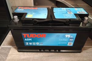 CAMPER BATTERIA 12 V. AGM 95a NUOVA