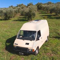 Furgone camperizzato