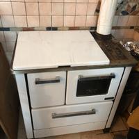 Stufa cucina economica nordica