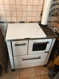 Stufa cucina economica nordica