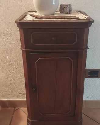 comodino anni 50