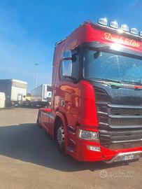 scania