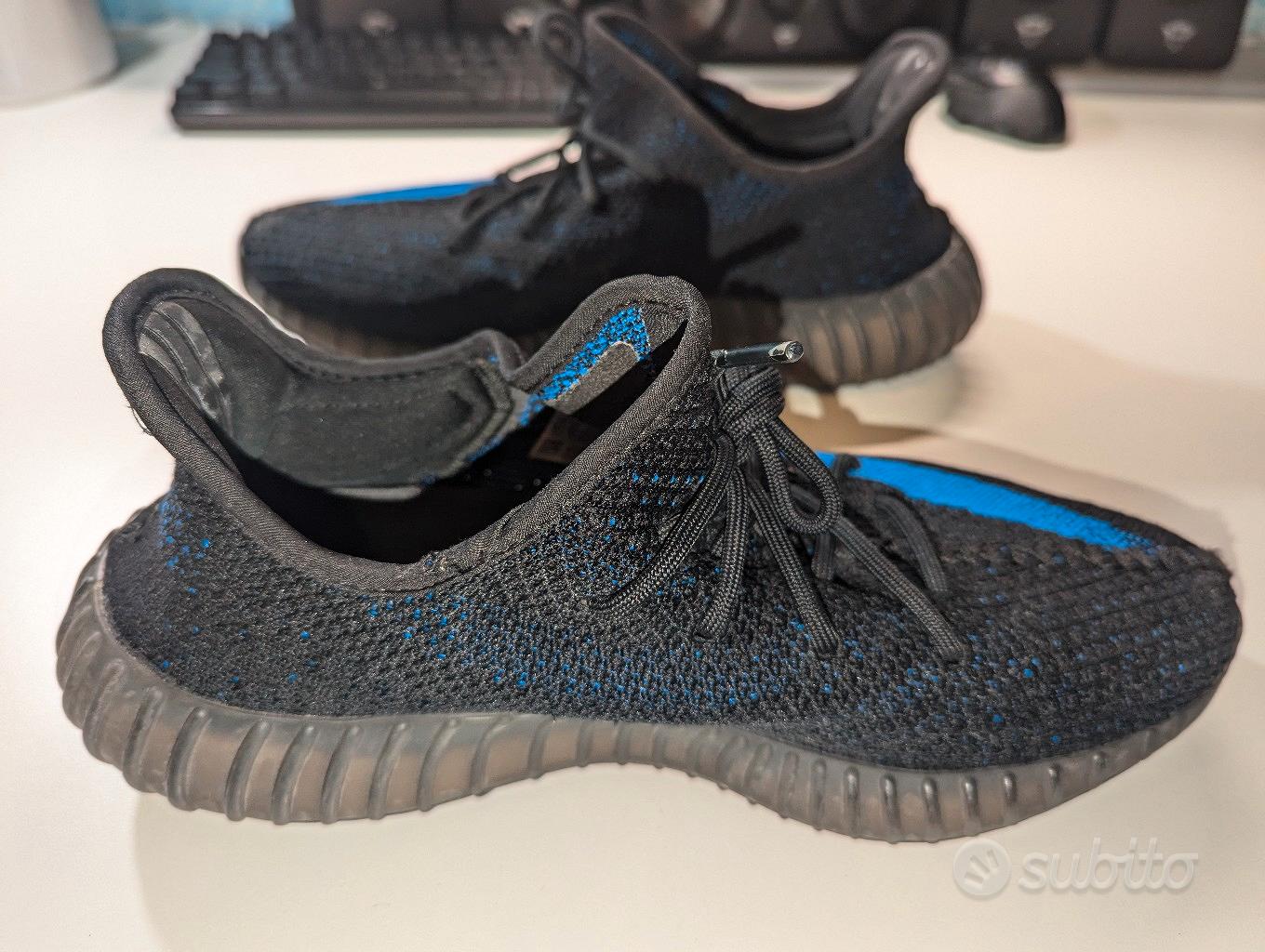 Adidas Yeezy Boost 350 V2 blu scuro 44 2 3 Abbigliamento e Accessori In vendita a Milano