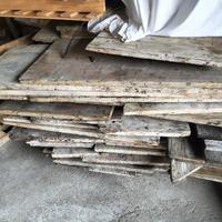 assi da  ponteggio e travi  binari