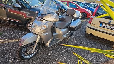 aprilia scarabeo 500