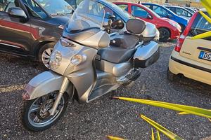 aprilia scarabeo 500