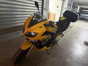 Yamaha Fazer 600 anno 2002.  Solo 7760 Km