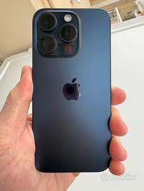 iPhone 15 Pro da 128 GB colore blu
