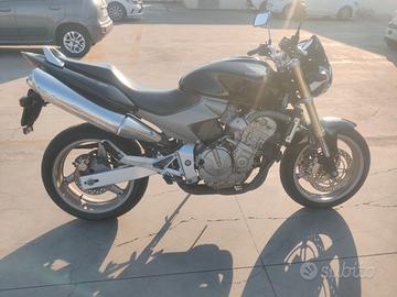 Honda Hornet 600 del 2006 Cagliari