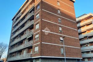 4 LOCALI A TORINO