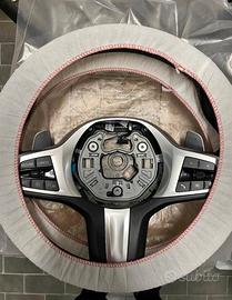 Volante m sport con palette bmw f40