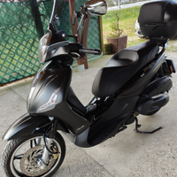 Piaggio Beverly 350 Police