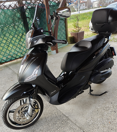 Piaggio Beverly 350 Police