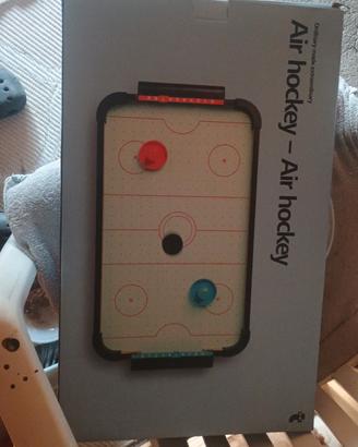 air hockey