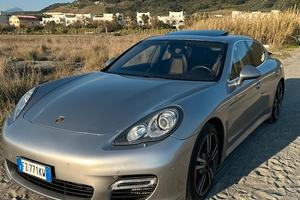 Porsche panamera turbo