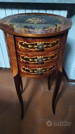 tavolino intarsiato 